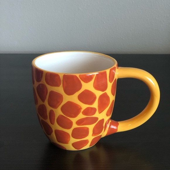 World Market Surprise Giraffe Mug - Picture 2 of 7